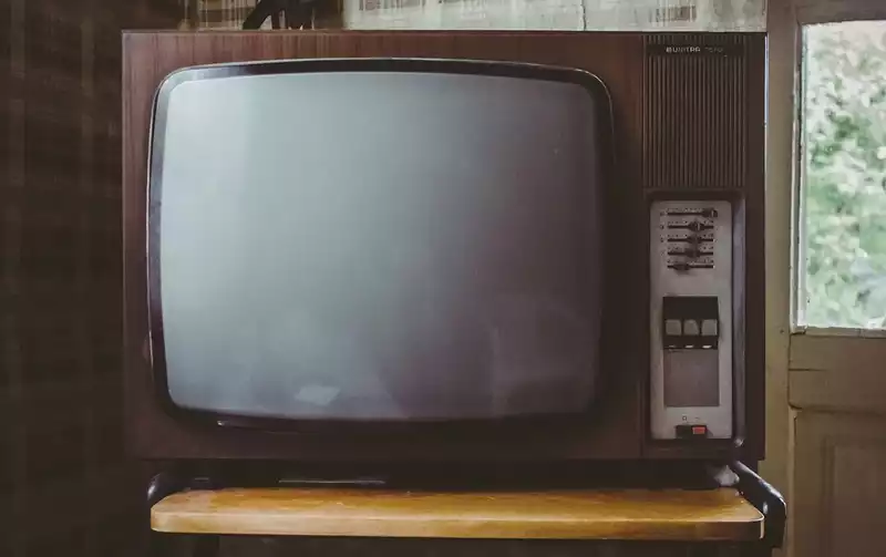 Old TVs plagued an entire village in England with daily Internet connection failures for 18 months