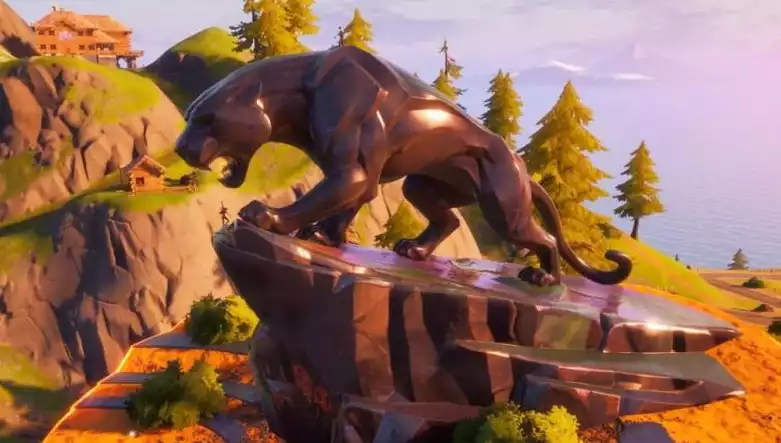 Fortnite's New "Panther on the Prowl" Statue Draws Tributes to Chadwick Boseman