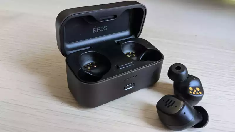 EPOS GTW 270 Hybrid Wireless Gaming Earphones Review