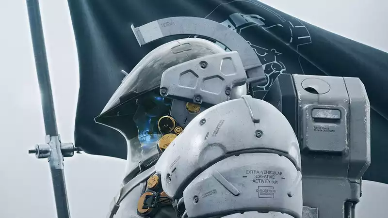 Director Hideo Kojima teases next film with "social elements" and no aliens.