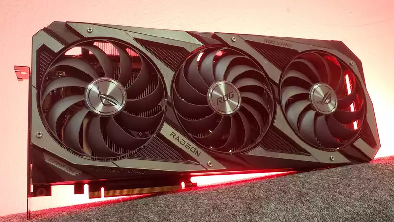 Asus Radeon RX 6750 XT Strix OC