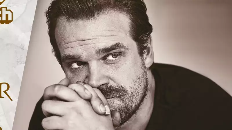 18 Years After 'My Life Was Ruined,' David Harbour Is Streaming 'World of Warcraft': Dragonflight