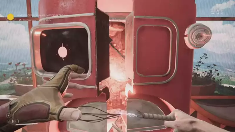 Atomic Heart's lust-filled fridge makes people grotesque, confused, and inexplicably thirsty.