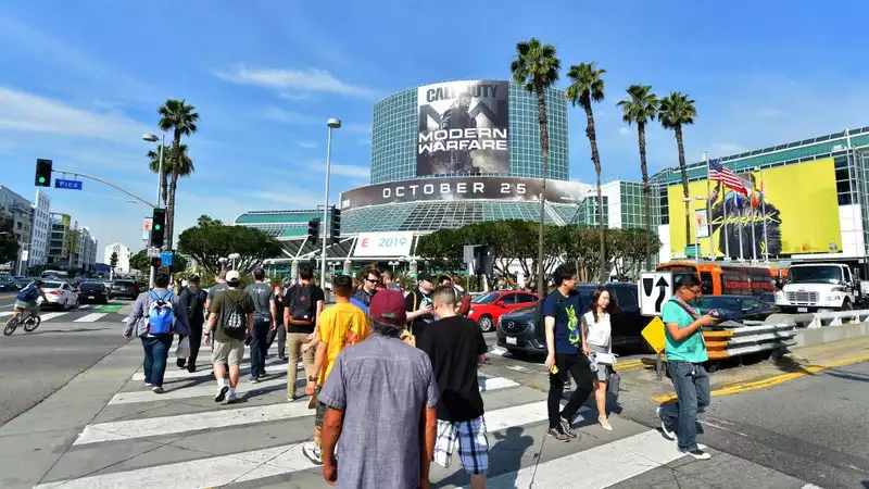 ESA claims E3 is not dead, despite the City of Los Angeles saying so.