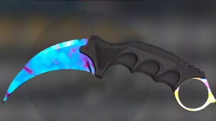 18-year-old opens over $200,000 worth of knives in Counter-Strike: 34 hours of play in Global Offensive.