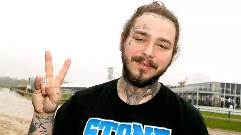 Post Malone succumbs to the lure of power and buys $2 million worth of Magic: The Gathering card, "The Ring of Sauron".